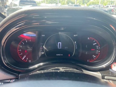 Used 2024 Dodge Durango GT RWD image 34