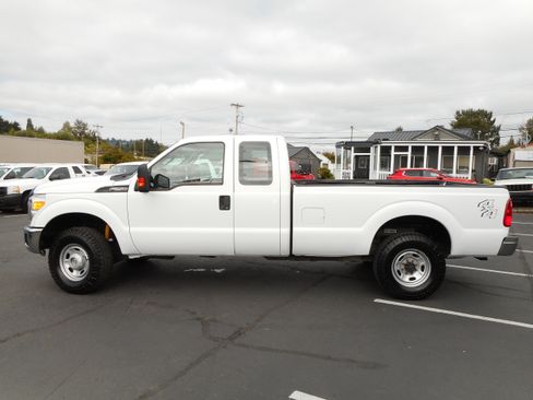 Used 2012 Ford F250 XL w/ PWR Equipment Group AWD/4WD image 7