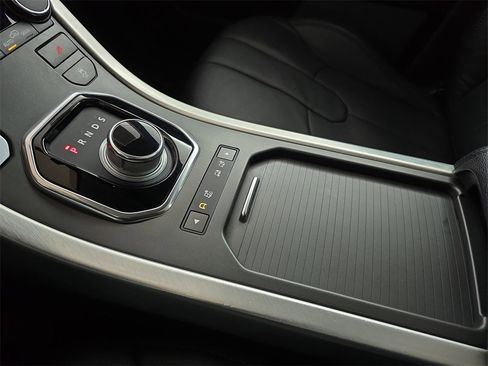 Used 2012 Land Rover Range Rover Evoque Pure Plus image 28