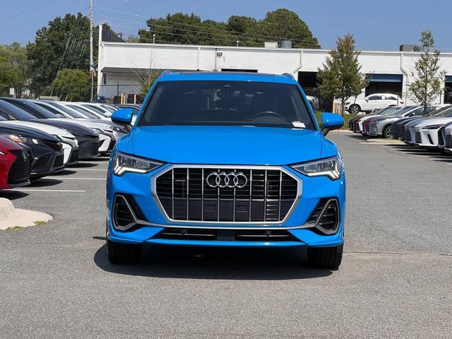 Used 2023 Audi Q3 2.0T Premium AWD/4WD image 8
