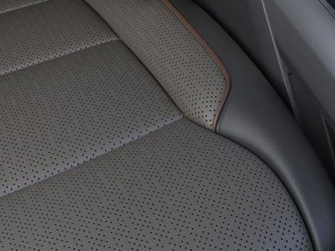 New 2025 Ford F150 Lariat w/ Equipment Group 501A Mid image 19