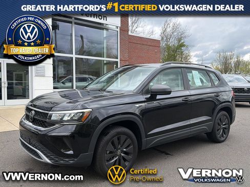 Certified 2024 Volkswagen Taos S FWD image 1