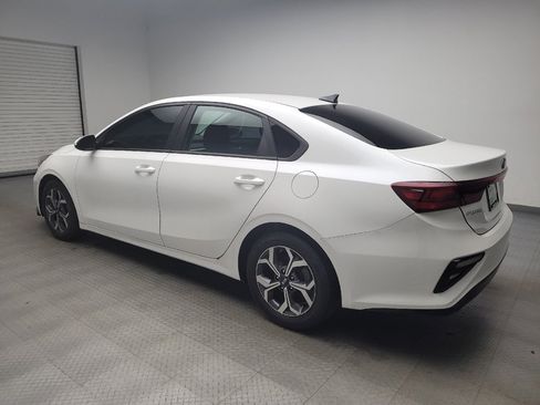 Used 2021 Kia Forte LXS FWD image 3