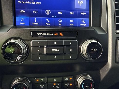 Used 2020 Ford F150 Raptor w/ Equipment Group 802A Luxury AWD/4WD image 35