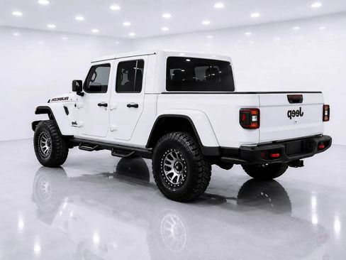 Used 2020 Jeep Gladiator Rubicon AWD/4WD image 3