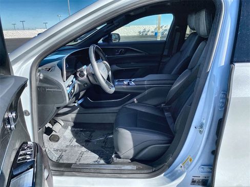 New 2026 Cadillac Lyriq Sport image 23