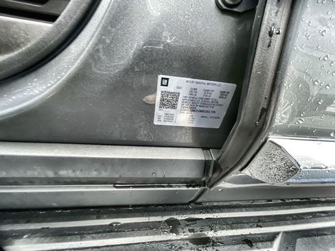 Used 2021 GMC Yukon SLT image 34