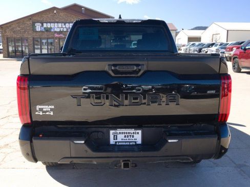 Used 2022 Toyota Tundra SR5 w/ SR5 Convenience Package image 4