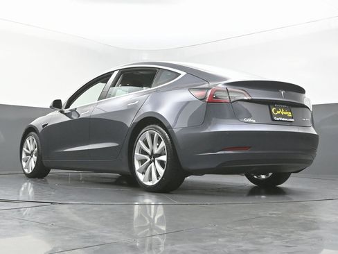 Used 2018 Tesla Model 3 Performance image 43