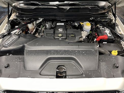 Used 2022 RAM 3500 Limited image 24
