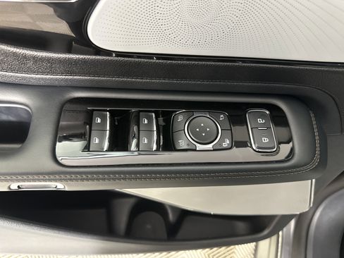 Used 2025 Lincoln Aviator Reserve w/ Equipment Group 201A image 11