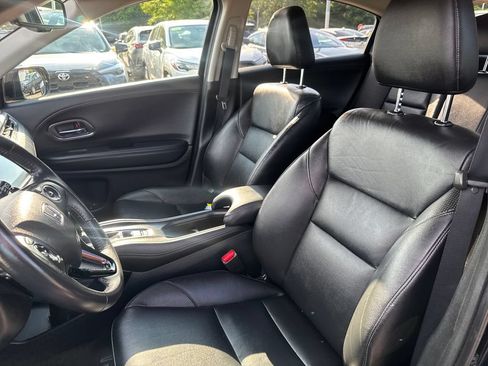 Used 2017 Honda HR-V EX-L image 15
