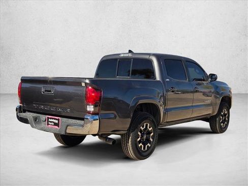 Used 2019 Toyota Tacoma SR5 image 5