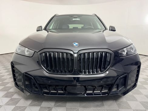New 2026 BMW X5 xDrive40i w/ M Sport Package AWD/4WD image 8
