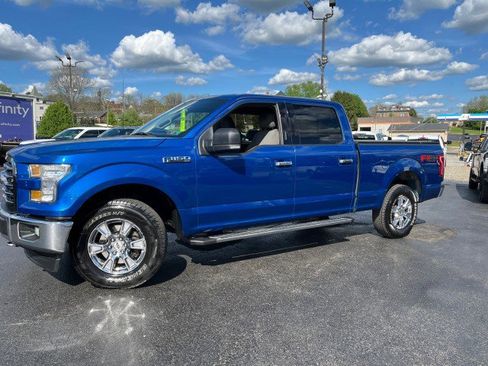 Used 2017 Ford F150 XLT w/ Equipment Group 302A Luxury image 2