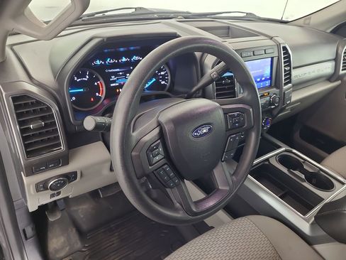 Used 2021 Ford F250 XLT w/ XLT Premium Package image 13