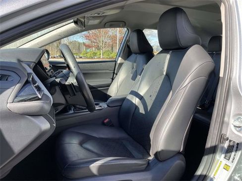 Used 2024 Toyota Camry XSE image 19