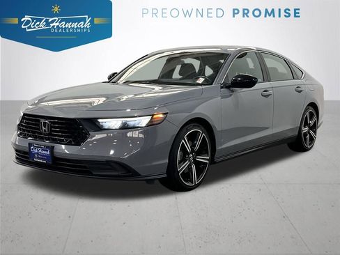 Used 2023 Honda Accord Sport image 1