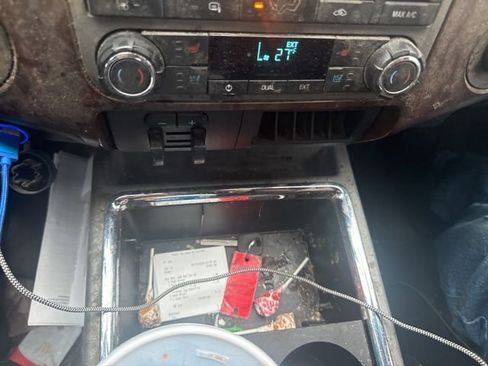 Used 2011 Ford F350 Lariat w/ Lariat Interior Pkg image 14