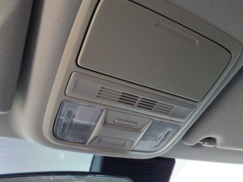 Used 2019 Honda Accord LX image 23