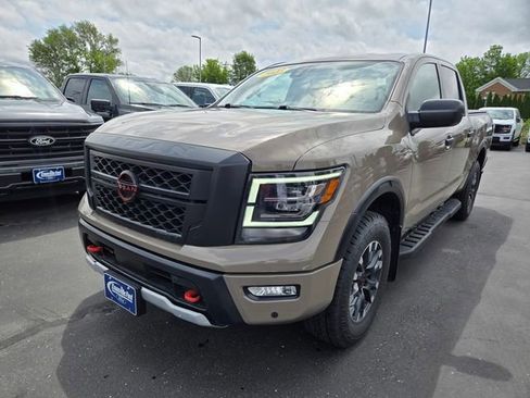 Used 2023 Nissan Titan PRO-4X w/ Pro-4x Utility Package AWD/4WD image 3