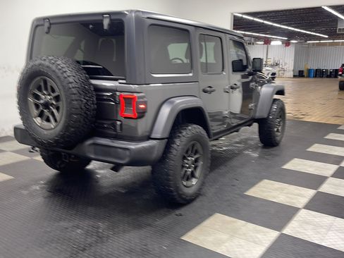 Used 2018 Jeep Wrangler Unlimited Sport S AWD/4WD image 17