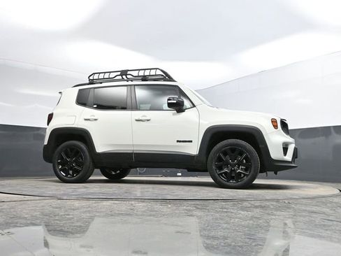 Used 2022 Jeep Renegade Altitude w/ Sun/Sound Group image 52