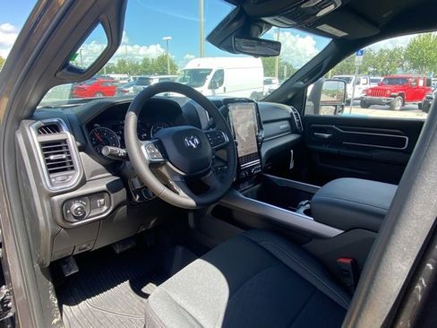 New 2025 RAM 2500 Big Horn image 12