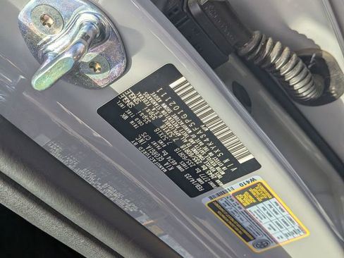 Used 2023 Kia Sportage SX image 31