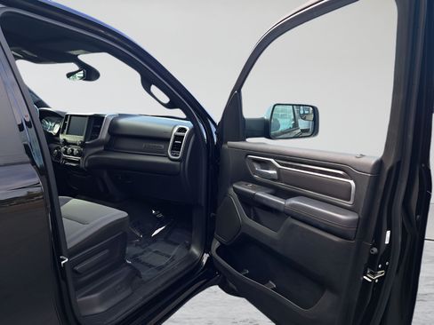 Used 2023 RAM 1500 Big Horn AWD/4WD image 16