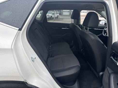 Used 2023 Kia Seltos S image 11