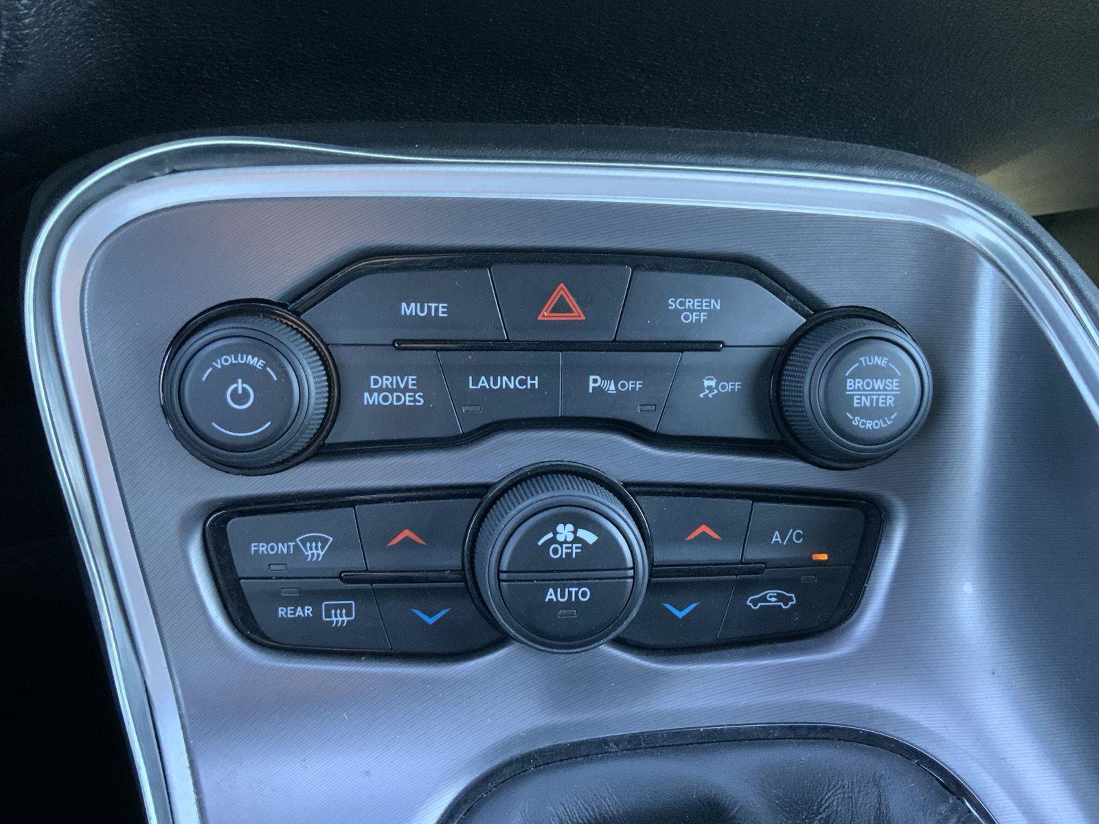Used 2019 Dodge Challenger R/T Scat Pack w/ Driver Convenience Group RWD image 39