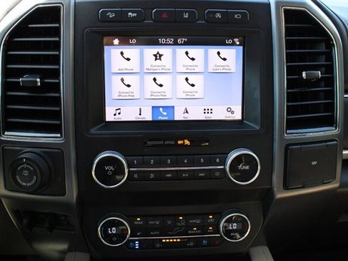 Used 2019 Ford Expedition Platinum AWD/4WD image 24