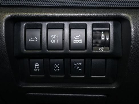 Used 2019 Subaru Forester Limited w/ Popular Package #3 image 43