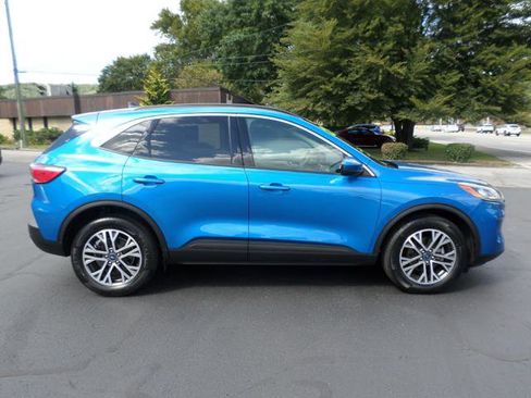 Used 2020 Ford Escape SEL image 8
