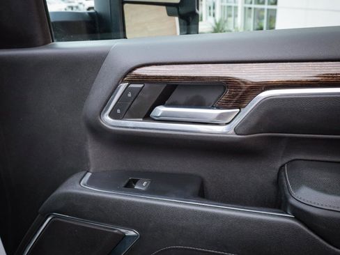 Used 2024 GMC Sierra 3500 SLE w/ SLE Convenience Package image 26