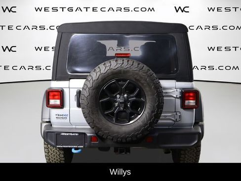 Used 2024 Jeep Wrangler Unlimited AWD/4WD image 4