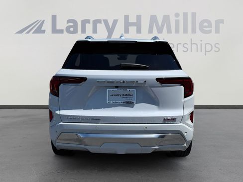 Used 2026 GMC Terrain Denali AWD/4WD image 4