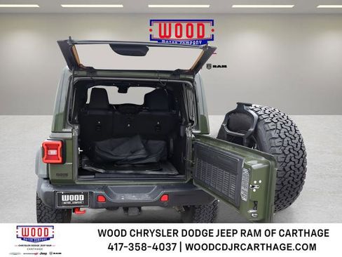 Used 2024 Jeep Wrangler Unlimited Rubicon AWD/4WD image 12