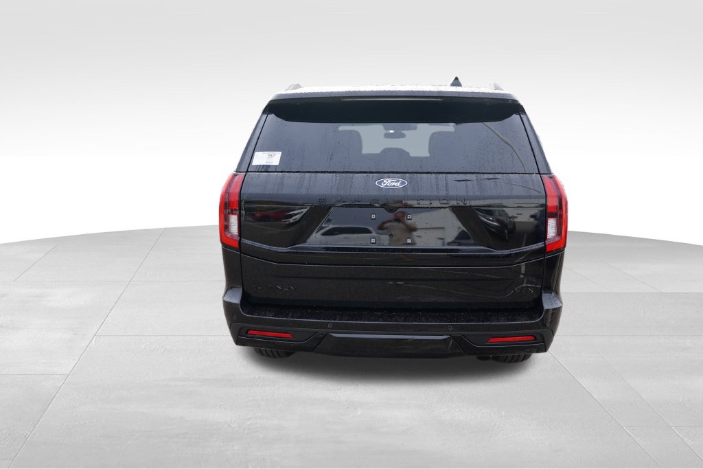 New 2027 Ford Expedition Max Platinum w/ Stealth Appearance Package AWD/4WD image 4