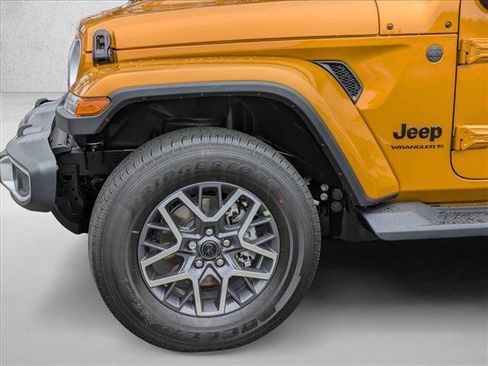 New 2026 Jeep Wrangler Unlimited Sahara AWD/4WD image 10