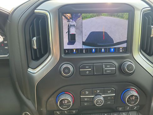 Used 2022 Chevrolet Silverado 3500 LTZ w/ LTZ Convenience Package AWD/4WD image 26