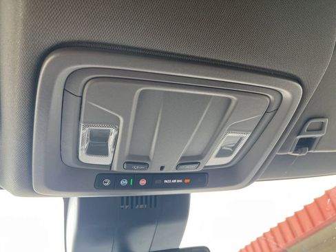 Used 2022 GMC Sierra 1500 Elevation image 78