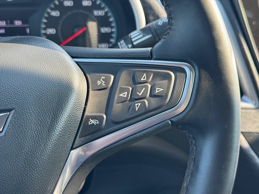 Used 2025 Chevrolet Malibu RS FWD image 18