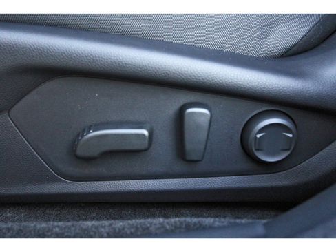 New 2026 Subaru Crosstrek 2.0i Premium image 24