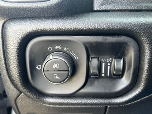 Used 2025 RAM 1500 Big Horn AWD/4WD image 21
