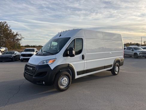 New 2026 RAM ProMaster 2500 w/ Convenience Group image 6