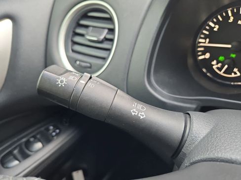 Used 2016 Nissan Pathfinder SL w/ SL Premium Package image 27