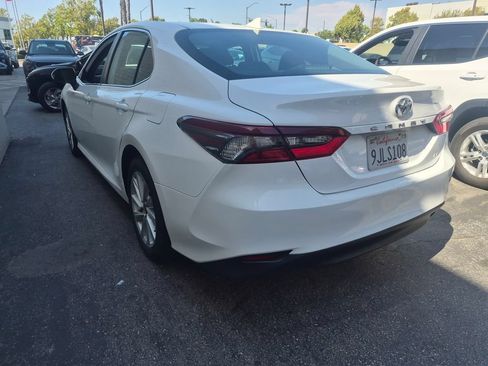 Used 2024 Toyota Camry LE FWD image 4