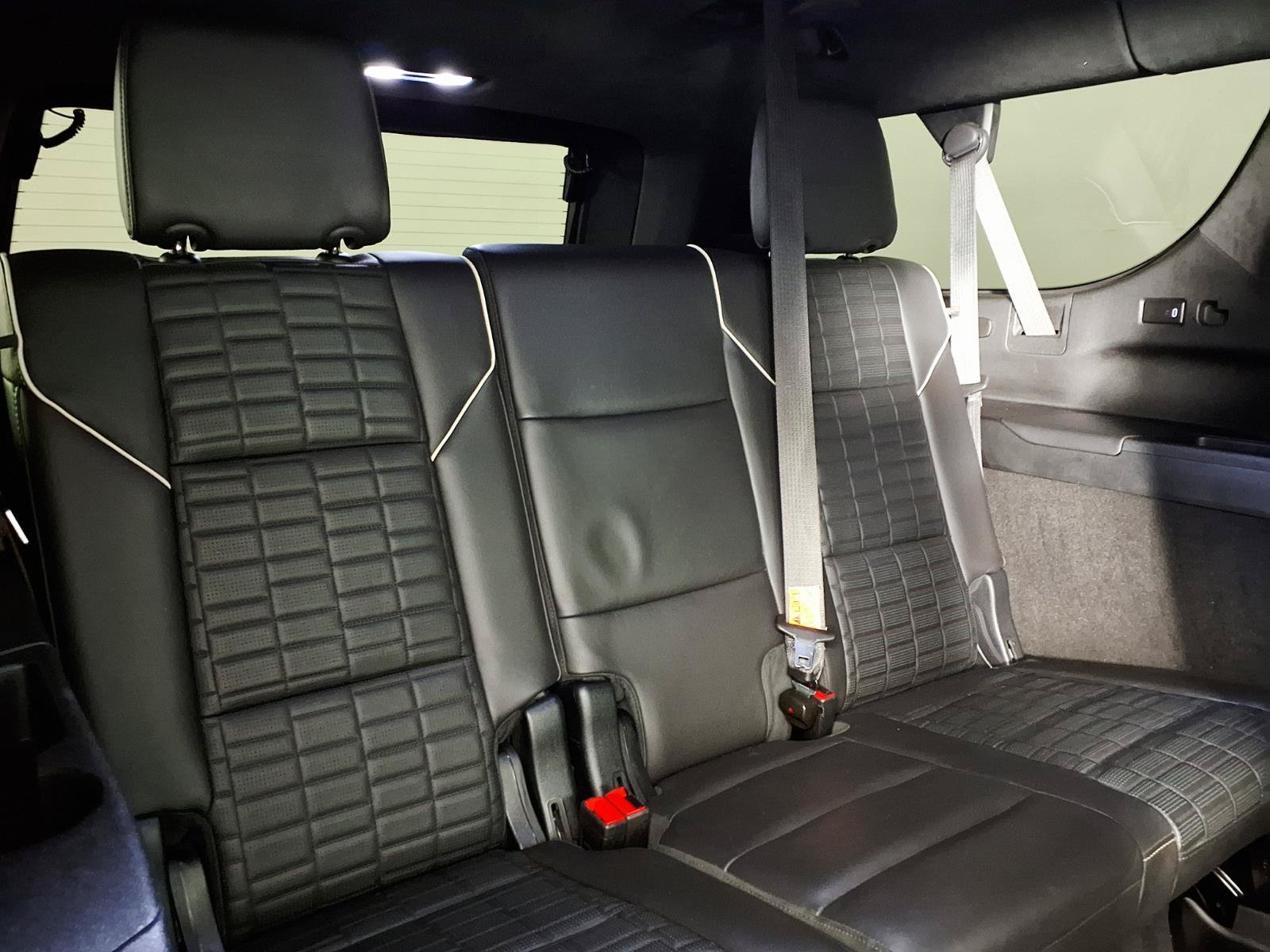 Certified 2023 Cadillac Escalade ESV Sport Platinum w/ LPO, ONYX Package AWD/4WD image 14